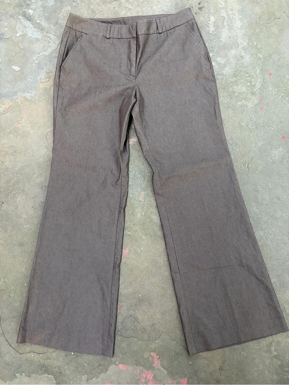 New York & Co. Stretch Med Gray Flare Pants - Size 10 Average Inseam 30